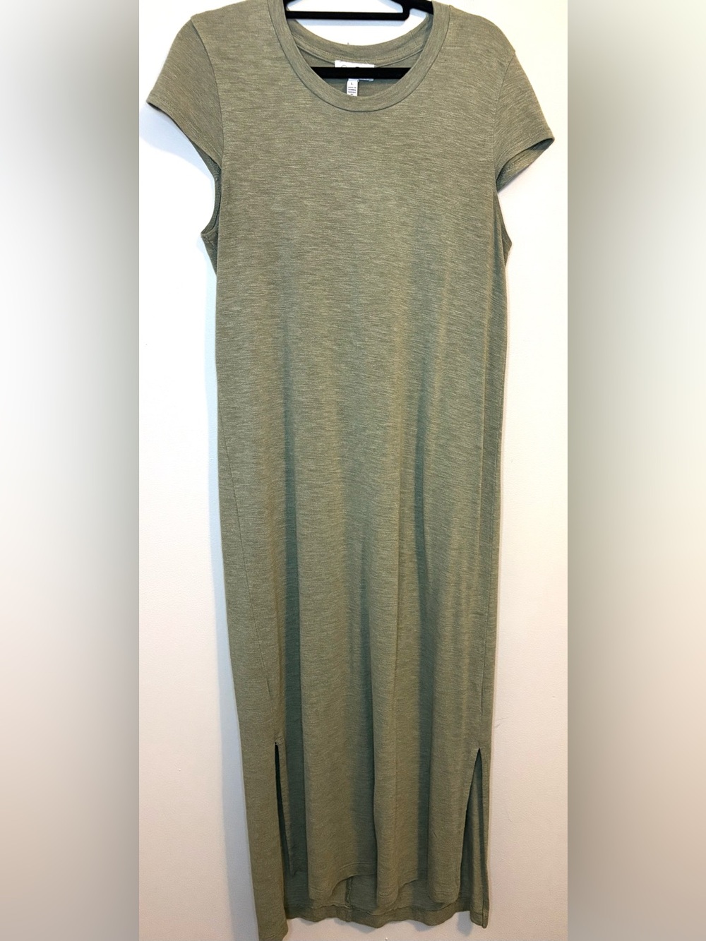 Jessica Simpson Brees Olive Green Maxi T-Shirt Dress L Side Slit Casual